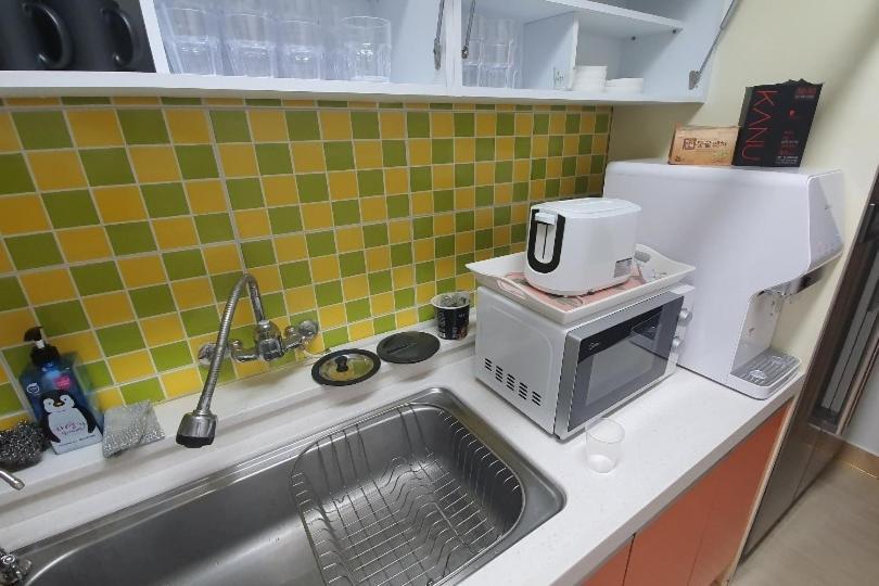Jeju Guesthouse Oedo-dong Екстер'єр фото